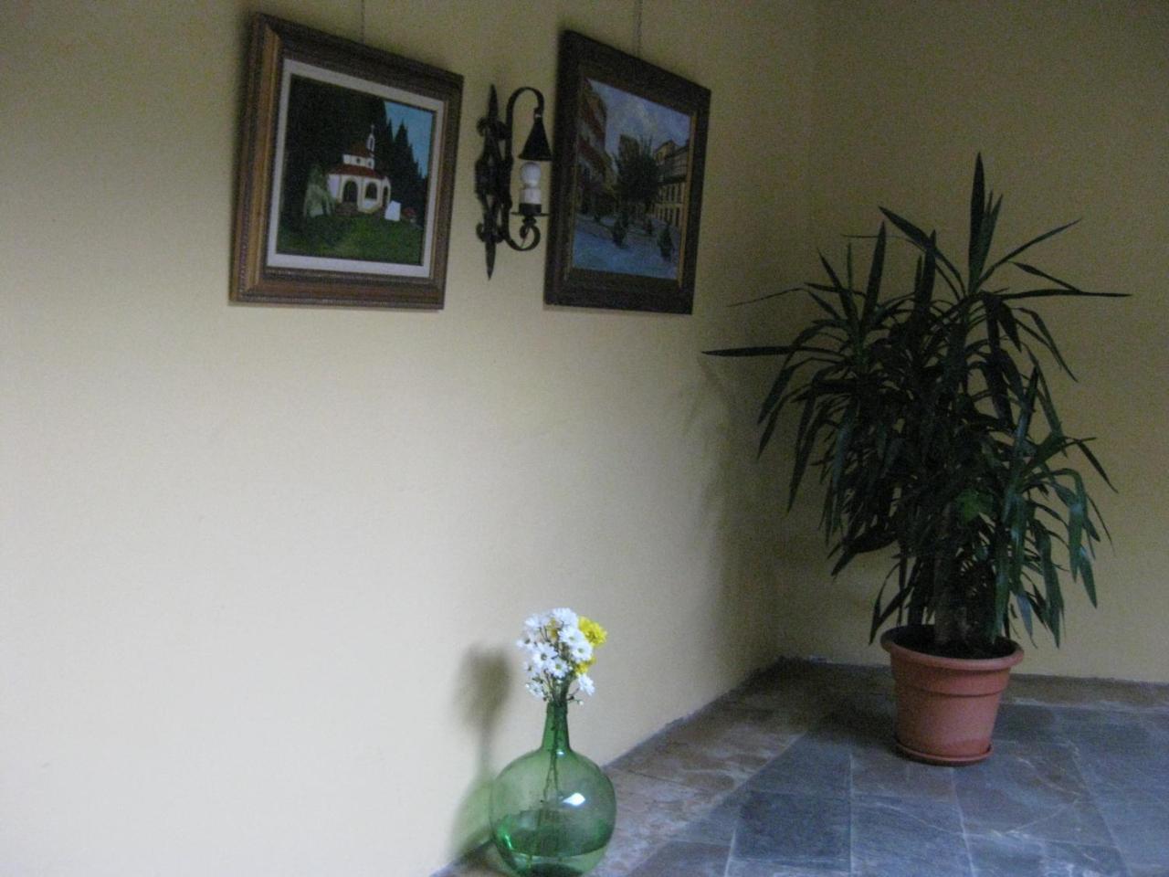 Hotel Castillo Valdes Salas Екстериор снимка